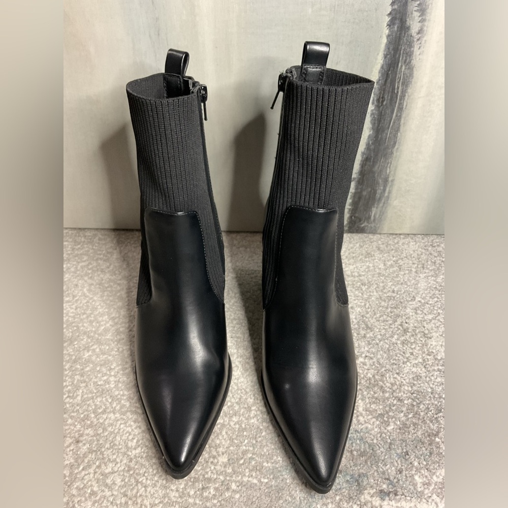 Wild Pair Trinityy Black Pointed Toe Sock Boots - Size 9.5 (NIB) - Picture 3 of 13